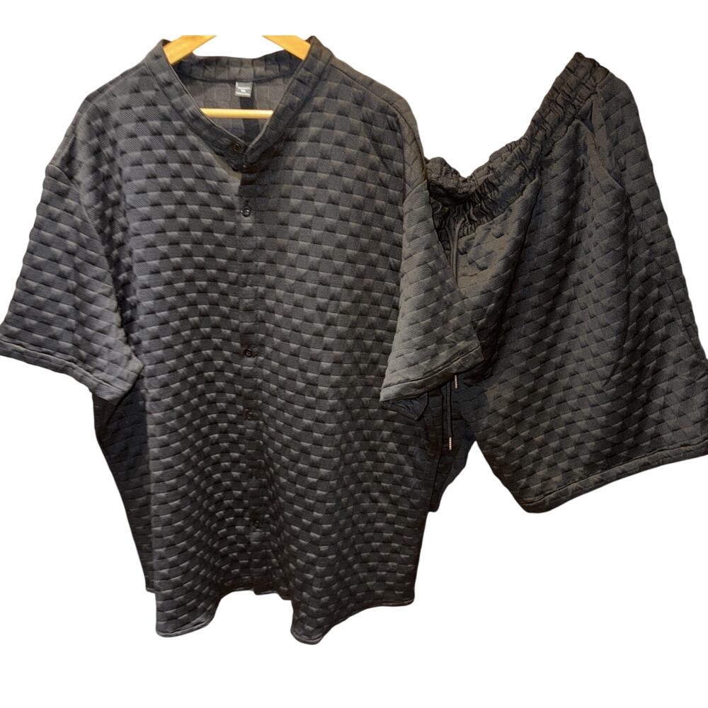 Manfinity Mens Sz 4XL Matching Shorts Shirt Set Black Short Sleeve Textured